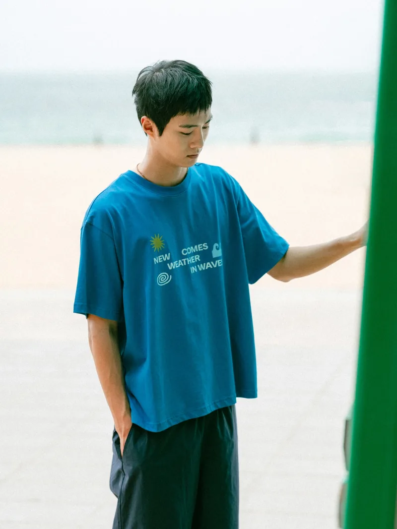 Weather in Waves Tee
