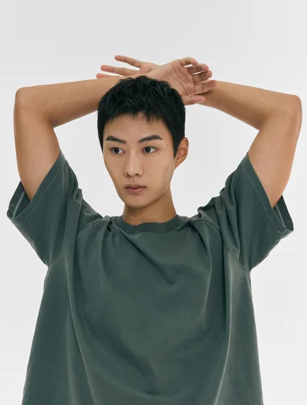 여름 티셔츠 라인업 5